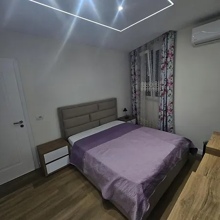Marjeta * Tirana